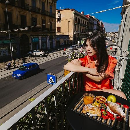 Casamira B&B Napoli Centrale Buitenkant foto